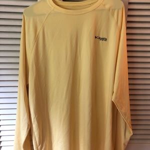 Columbia Performance Long Sleeve Shirt